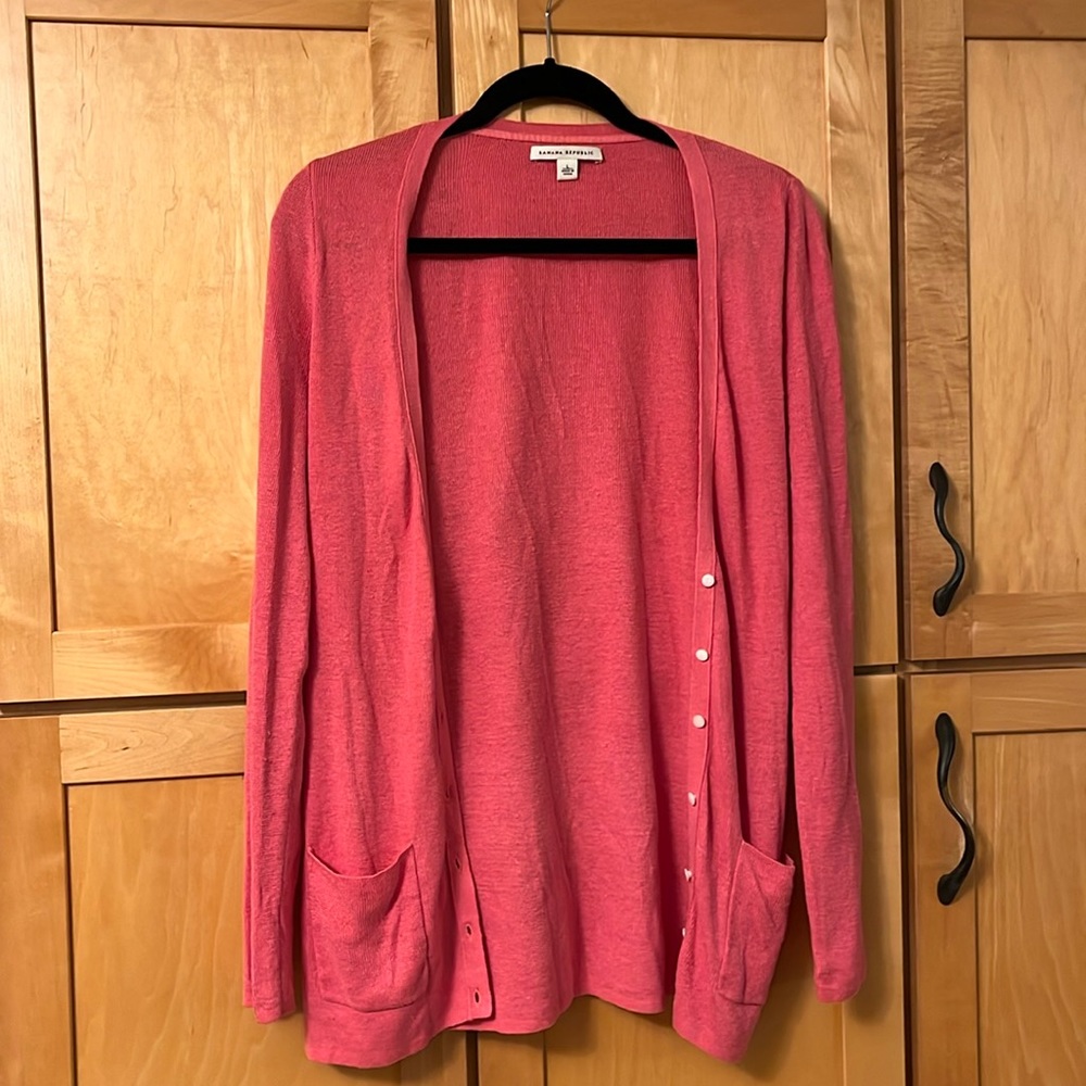 Banana Republic cardigan size Large, pink